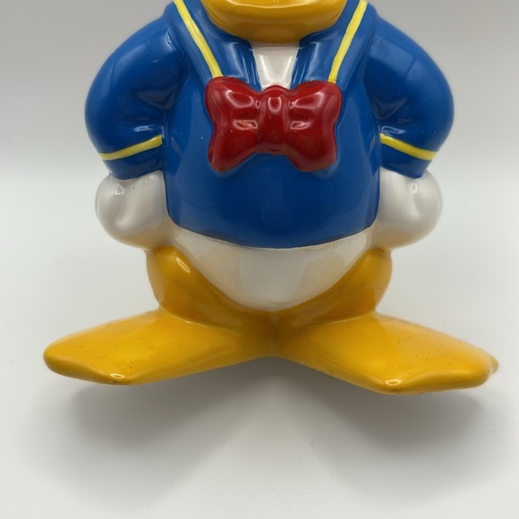 Vintage Disney Donald Duck Hand-Painted Ceramic Soap Dispenser - Picture 3 of 8